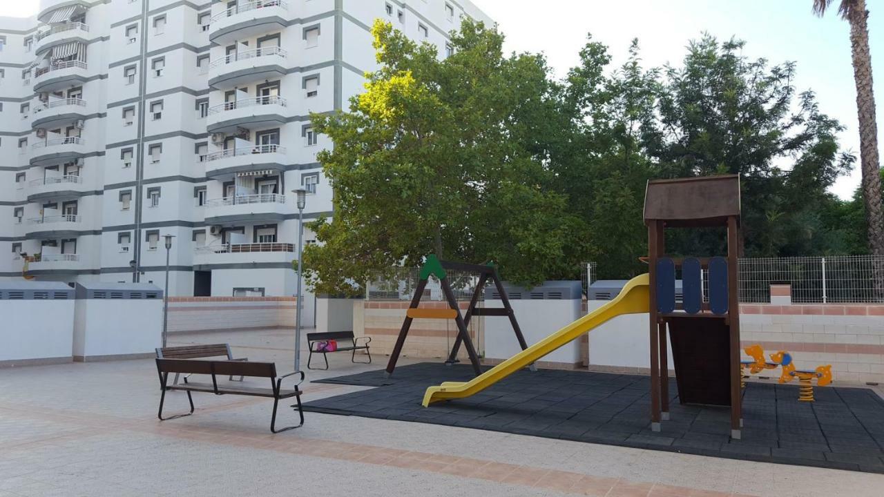 Appartement Avec Piscine San Vicente Raspeig Luaran gambar